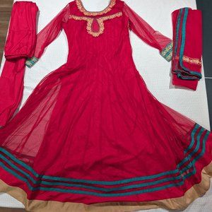 Pakistani Indian Shalwar Kameez Pink Green Gold Beautiful